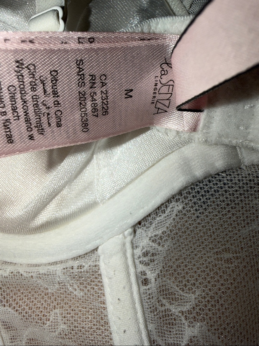 La SENZA White Lace Bustier & Lace Skirt Set with Black Ribbon Detail - Picture 12 of 13